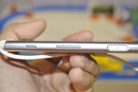 Những tính năng nâng cao cũng được bổ sung ở Xperia XZ giúp người dùng có nhiều lựa chọn hơn ở chế độ tùy chỉnh tay, đặc biệt là khả năng điều chỉnh thời gian phơi sáng và lấy nét tay.