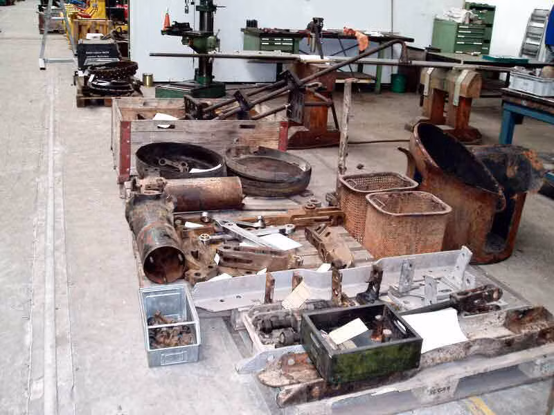 Từng chi tiết được đánh giá mức độ hư hỏng.