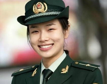 Thư Tâm là người sôi nổi, thân thiện và tận tâm trong công việc. Đặc biệt, tên cô có nghĩa thư thái, hạnh phúc.