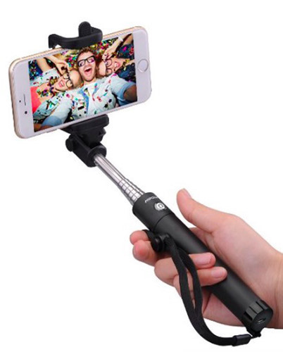 Gậy Selfie : với thiết kế có camera trước là 7Mp thì chụp ảnh tự sướng là một điều không thể thiếu đối với dân chơi iPhone.