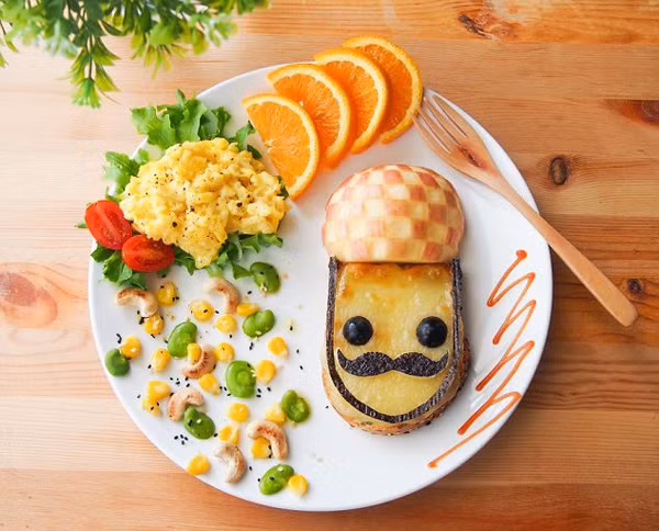 Chế biến da dạng, thay đổi món ăn và có thể nấu các món canh chua ngọt để kích thích ngon miệng. Không sử dụng các loại gia vị cay nóng như gừng, hạt tiêu… để chế biến thức ăn cho trẻ.