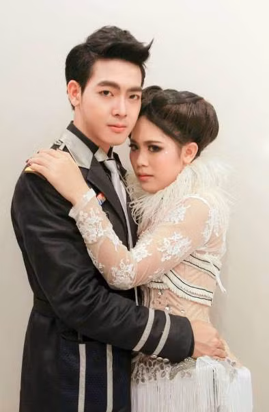 ...và khiến chàng trai này trở nên nổi tiếng hơn dù mới 19 tuổi.