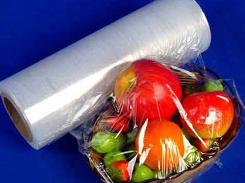 Màng bọc thực phẩm Trung Quốc gây vô sinh. Kênh truyền hình trung ương Trung Quốc (CCTV) từng công bố 15 trong số 16 loại màng bọc bảo quản thực phẩm PVC có chất dẻo cấm sử dụng DEHA - chất phá hỏng hệ sinh dục và hệ nội tiết.