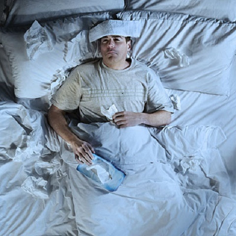 Sốt cao triền miên cũng là một trong những triệu chứng của ung thư. Đừng coi thường nó nhé!