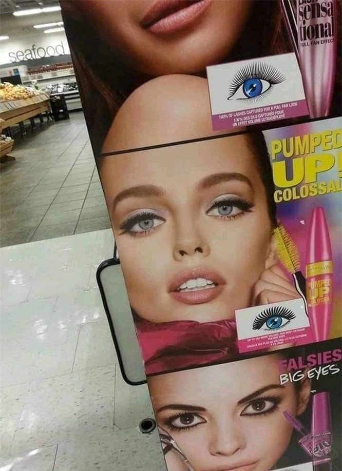 10. Sự trùng hợp ngẫu nhiên này tạo nên kiểu đầu "quả trứng" kỳ lạ. 