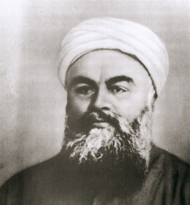 5. Vua Akbar I: Sinh sống: 1542-1605. Đất nước: Ấn Độ. Tài sản: Chiếm 25% GDP toàn cầu. Đây là vị vua vĩ đại nhất của vương triều Mughal của Ấn Độ. Sự giàu có của Akbar I được cho là chiếm khoảng ¼ sản lượng kinh tế toàn cầu lúc đó.