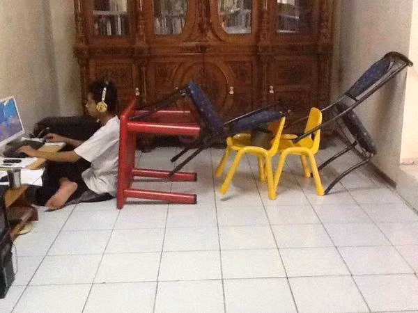 "Cái khó ló cái khôn?"