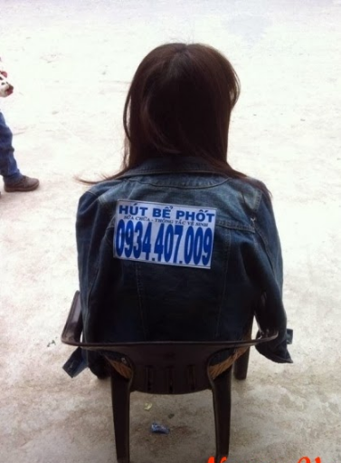 Liệu có phải cô gái này bị bạn bè troll mà không biết?