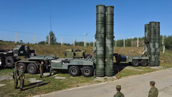 Người Nga tự tin rằng Việt Nam sớm muộn cũng sẽ mua S-400.