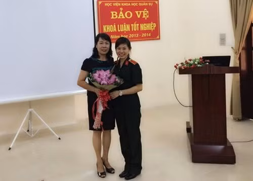 Từ nhỏ, em đã có mong ước được trở thành một cô bộ đội, để được góp sức mình bảo vệ đất nước, được gặp bố trong những chuyến hành quân" - Phượng tâm sự.