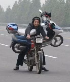 Người vận chuyển.