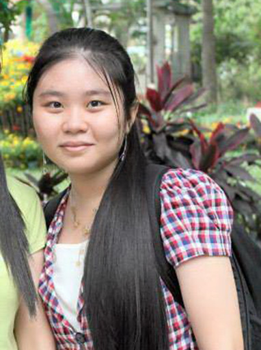 Nu sinh Bach Khoa toan dat diem 10