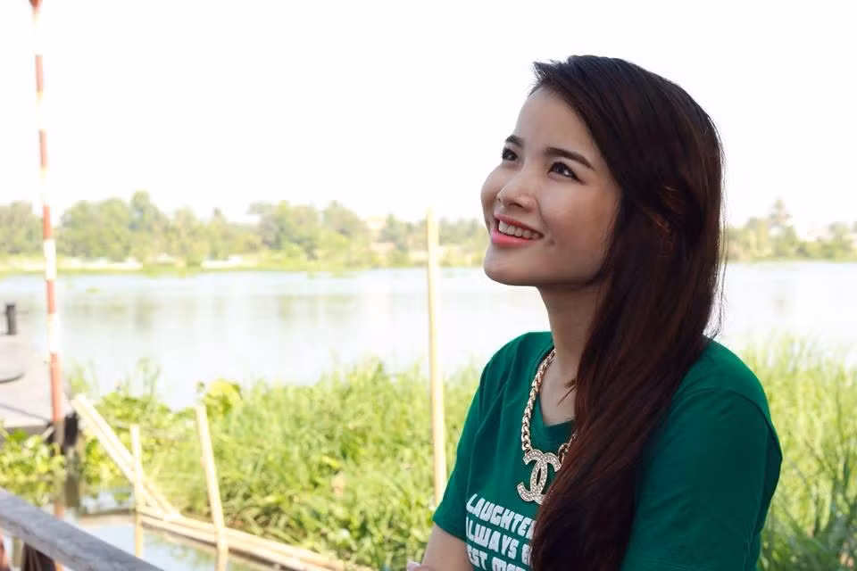 Đội bóng yêu thích của cô tại World Cup lần này là Brazil, rất tiếc là đội bóng này đã bị Đức loại tại bán kết.