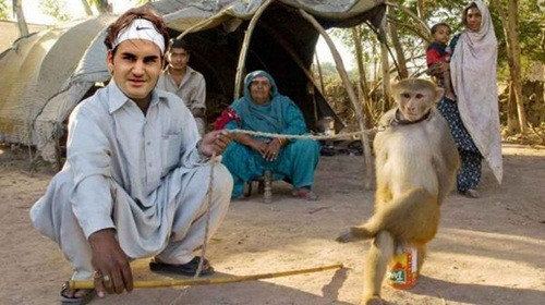 Ban đầu, Rafael Nadal là người tham dự giải. Song, tay vợt người Tây Ban Nha hồi tuần rồi lại xin rút lui, theo đó Roger Federer được chọn thay thế cho "vua đất nện".