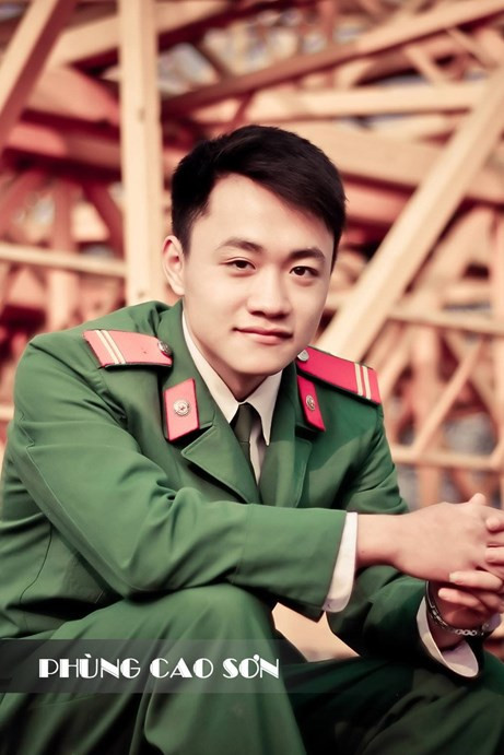 Chân dung chàng công an dũng cảm.