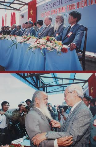 Anh hùng Núp tại lễ khởi công thủy điện Ialy.