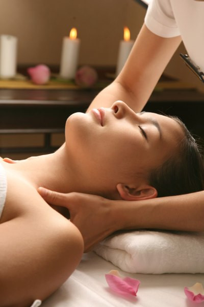 Tắm trắng bằng Đương Quy, Bạch Quả cùng Vỏ ngọc trai: Đây là phương pháp tắm bí truyền của Nhật Bản, biến làn da thô sần đen sạm trở nên sáng bóng và mịn màng.