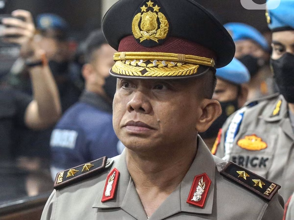 Am muu cua tuong canh sat Indonesia sau khi giet can ve