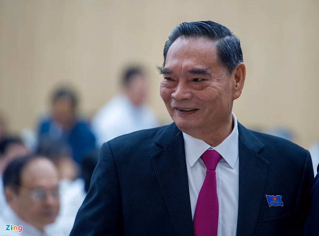 Nguyên Thường trực Ban Bí thư Lê Hồng Anh dự đại hội.