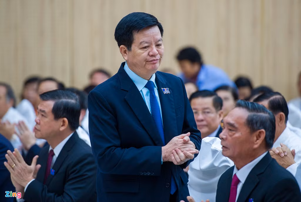 Phó ban Tổ chức Trung ương Mai Văn Chính.