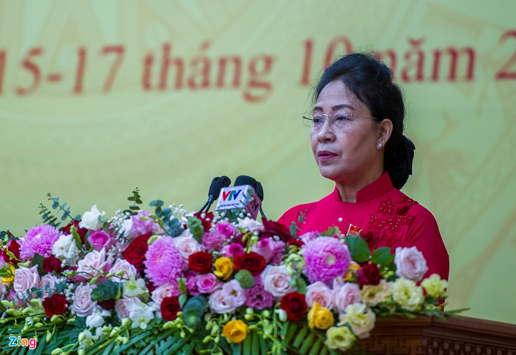 Tóm tắt báo cáo chính trị trình đại hội, Phó bí thư Tỉnh ủy Kiên Giang Đặng Tuyết Em cho biết trong nhiệm kỳ qua kinh tế của tỉnh tiếp tục phát triển ổn định, duy trì tốc độ tăng trưởng khá, cơ cấu kinh tế chuyển dịch đúng hướng. Tốc độ tăng trưởng kinh tế bình quân đạt 7,22%/năm. Quy mô nền kinh tế của tỉnh Kiên Giang từ 47.076 tỷ đồng vào đầu nhiệm kỳ đã tăng mạnh lên 71.755 tỷ đồng vào năm 2020...