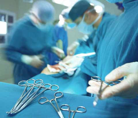 Có nhiều nguyên nhân dẫn đến tử vong cho bệnh nhân khi phẫu thuật thẩm mỹ.