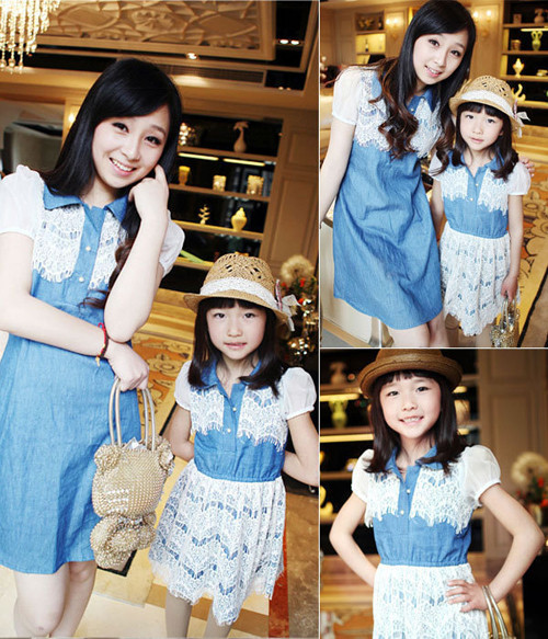 Váy Jean thanh lịch nhưng cũng không kém phần điệu đà, kết hợp với tone màu mũ của con và túi của mẹ là ý tưởng ngọt ngào cho trang phục ngày cuối tuần.