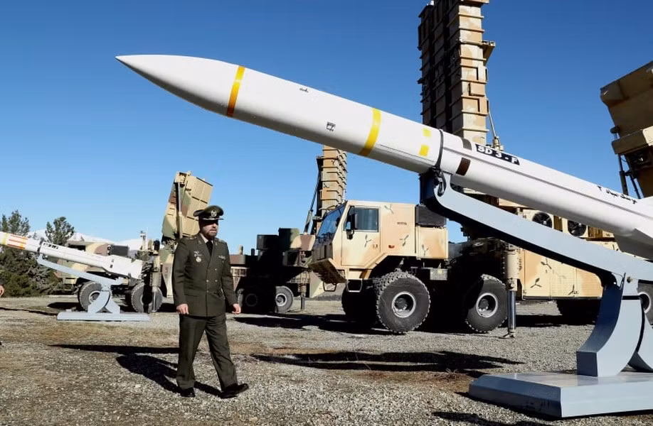 Đây là nguy cơ hiện hữu bởi những người Shiite ở những khu vực này có truyền thống chống lại chính quyền Riyadh và ảnh hưởng mở rộng của Iran có thể củng cố quyết tâm ly khai của họ. Theo Reporter.