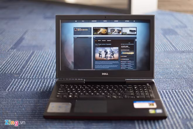 Dell Inspiron 15 Inspiron 15 Gaming có giá đề nghị từ 800 USD cho bản thấp nhất.