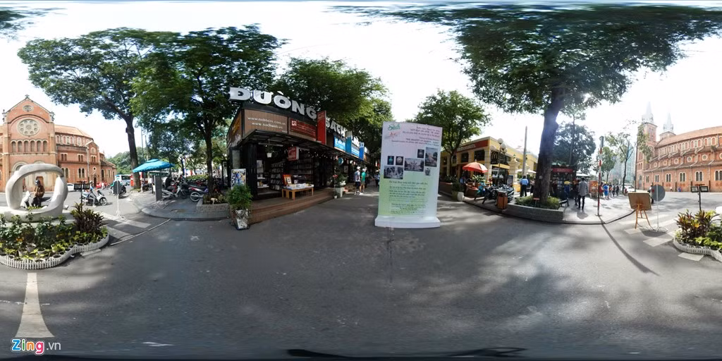 Cạnh Nhà thờ Đức bà là đường sách Nguyễn Văn Bình. Du khách có thể đọc sách, uống trà và xem triển lãm tranh ngay tại đây.