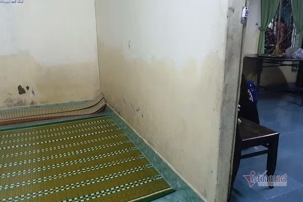 Nguoi dan tiec thuong vi chu tich huyen hy sinh khi cuu nan Rao Trang 3-Hinh-2