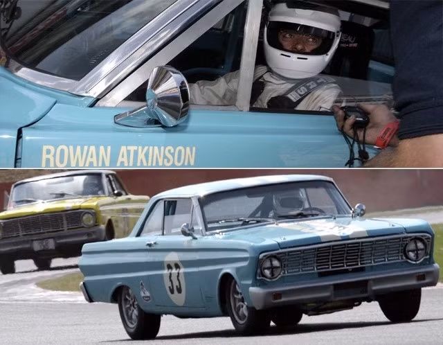 Chiếc Ford Falcon được Rowan lái tại trường đua Silverstone mang số hiệu 33.Ông đã chứng tỏ mình không chỉ là một danh hài nổi tiếng mà còn là 1 tay đua xe cự phách.
