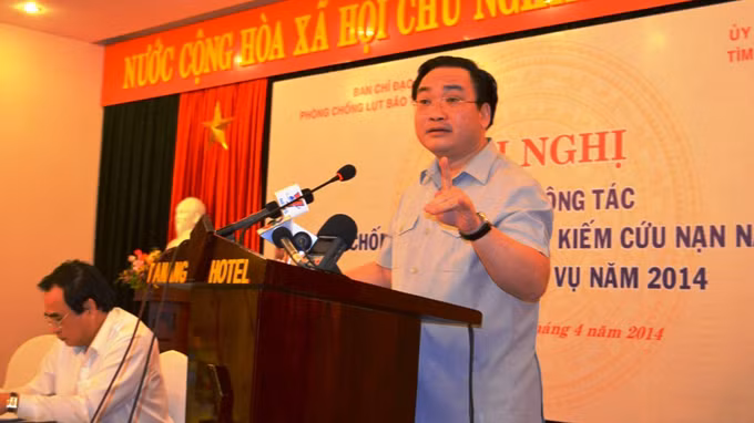 Phó thủ tướng Hoàng Trung Hải chủ trì hội nghị.