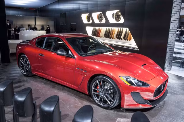 Maserati giới thiệu dòng xe thể thao mới GranTurismo MC mạnh mẽ với công suất 454 mã lực, tốc độ tối đa lên tới 300 km/h.