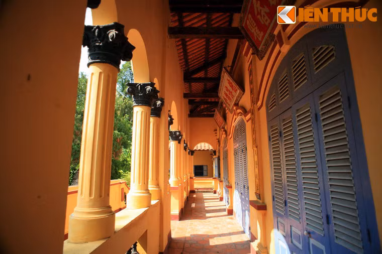 Chùa Nam Nhã không chỉ nổi tiếng về kiến trúc độc đáo, mà còn bởi lịch sử của chùa gắn liền với nhiều hoạt động yêu nước nửa đầu thế kỷ 20. Từ năm 1905, chịu ảnh hưởng của phong trào Đông Du, chùa trở thành trụ sở kinh tài, ủng hộ học sinh xuất dương du học chống lại chính sách ngu dân của thực dân Pháp, truyền bá văn thơ yêu nước.