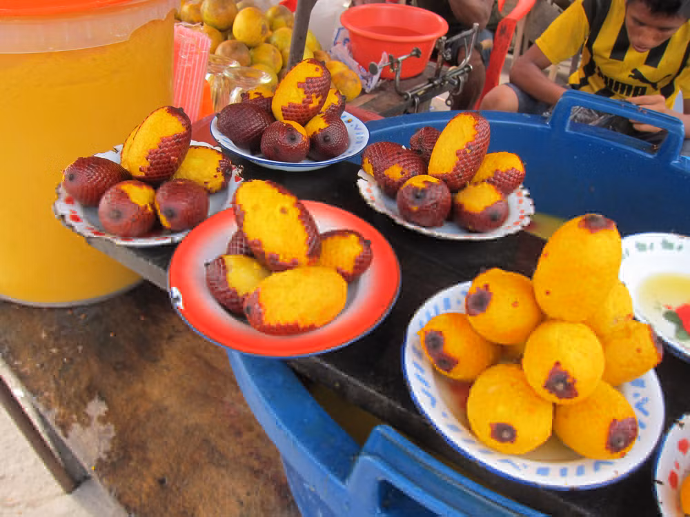 Với giá trị dinh dưỡng cao, Aguaje được người dân Peru dùng trong bữa ăn hàng ngày như làm nước trái cây, mứt hoặc kem.