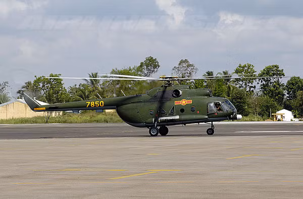 Trực thăng Mi-8T của Không quân Nhân dân Việt Nam.