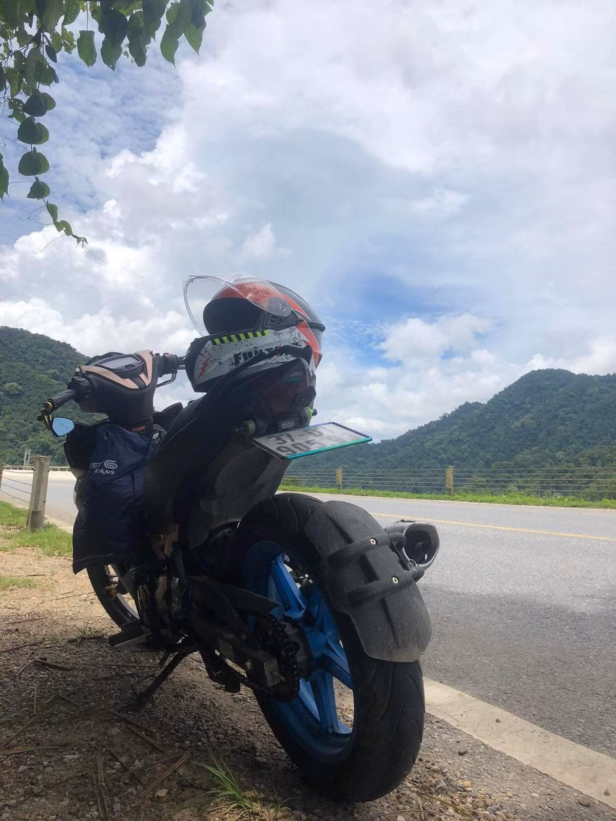 Di xe may, thue oto rieng ve que an Tet vi so dich-Hinh-6