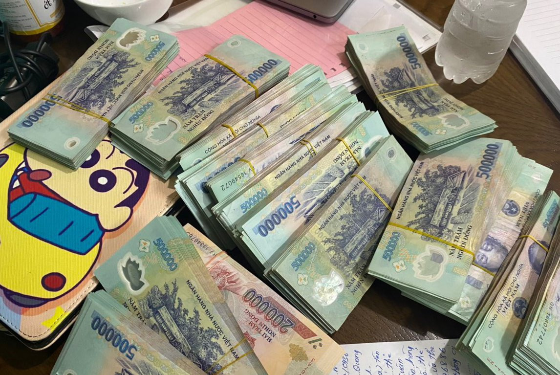 “Tu ong” dieu hanh 200 gai ban dam tung du hoc Australia-Hinh-2