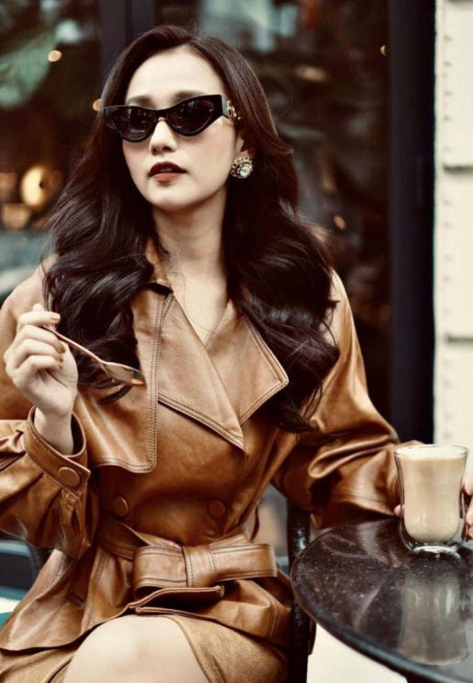 Hồng Nhung trẻ như gái 20, Hà Kiều Anh khoe con gái xinh đẹp - Hình 5 Hong Nhung tre nhu gai 20, Ha Kieu Anh khoe con gai xinh dep-Hinh-5