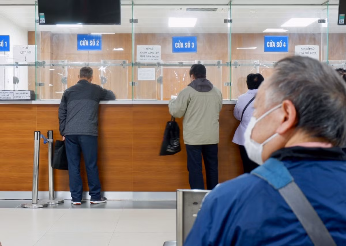 Ha Noi ret dam dot ngot, du bao so nguoi kham benh gia tang-Hinh-4