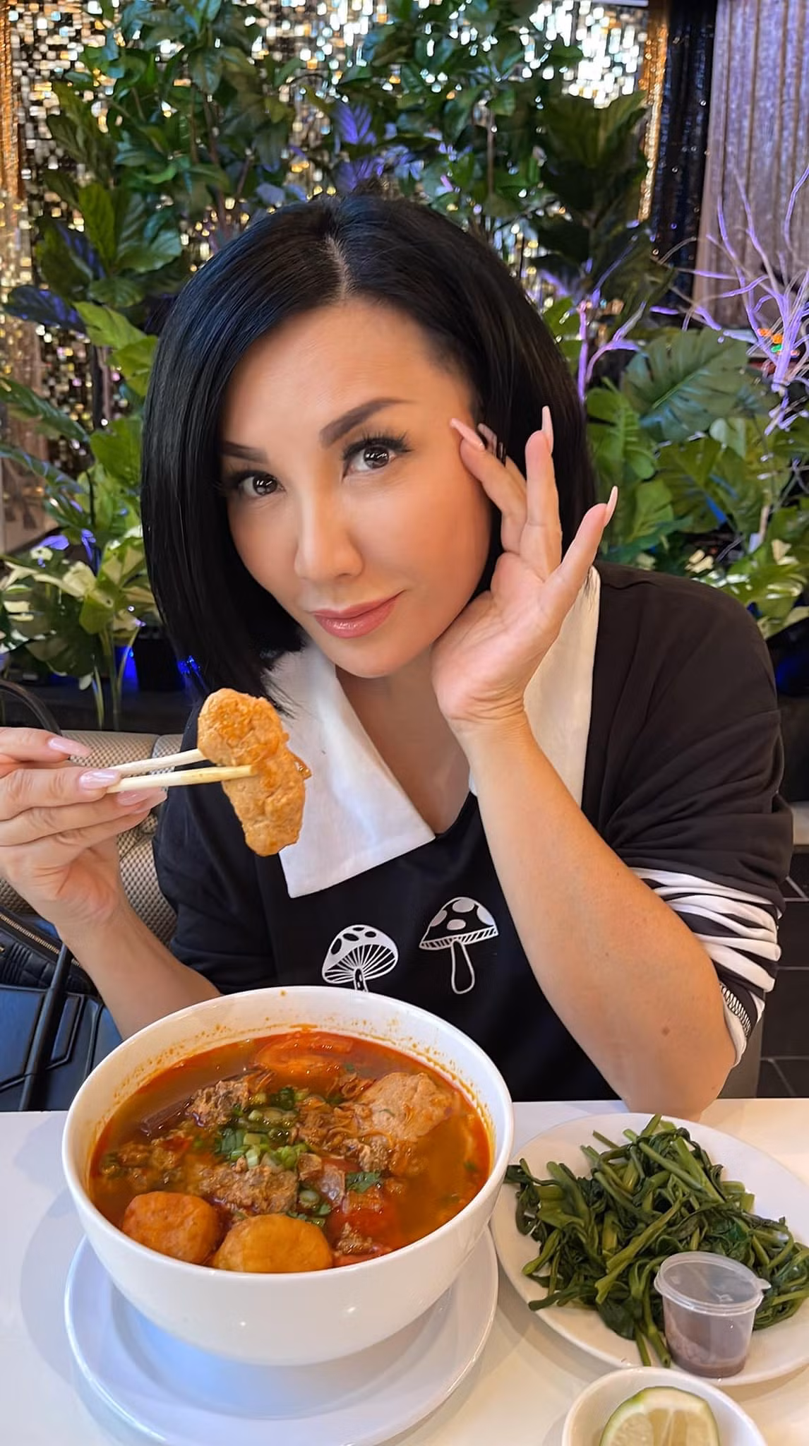 Trong Tan hai huoc ben Dang Duong, Phuong Thanh than thiet Siu Black-Hinh-8