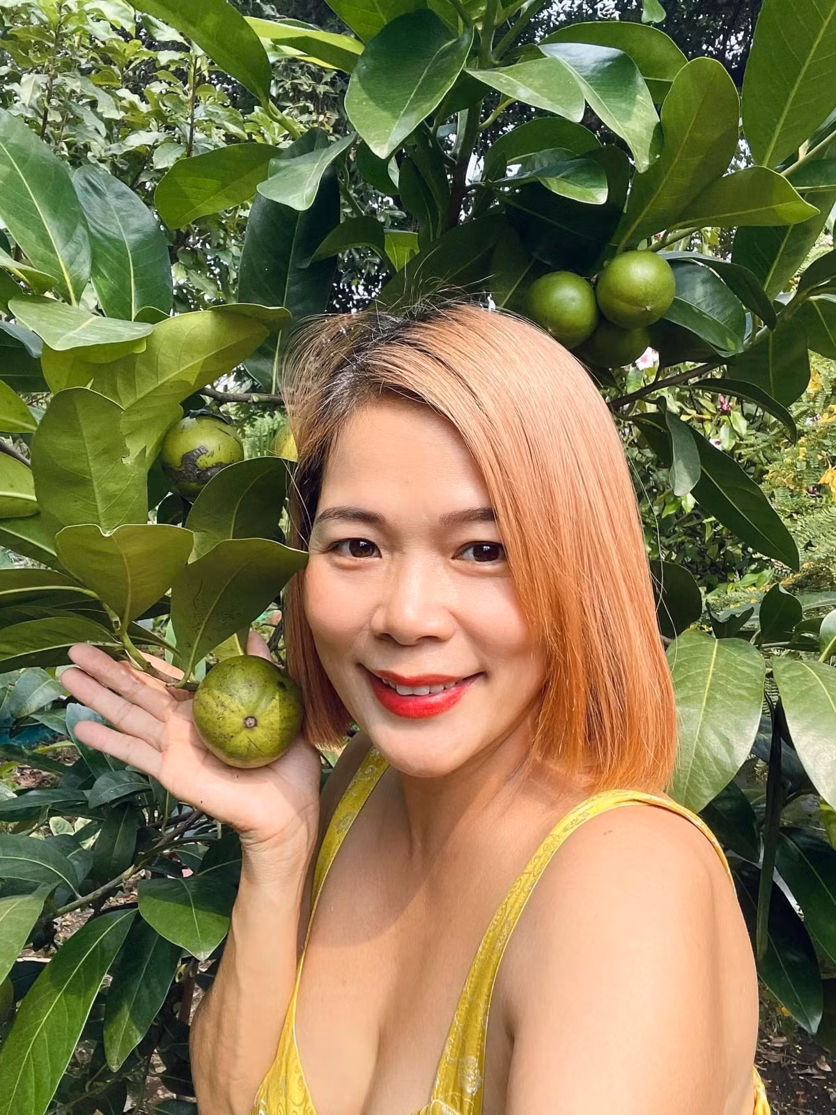 Le Quyen tinh cam ben ban trai, BTV Hoai Anh xinh dep-Hinh-8