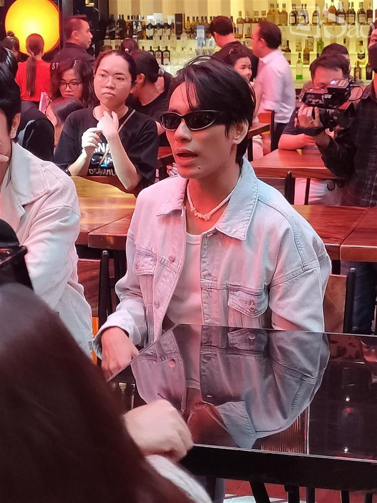 ột số hình ảnh khác về ngôi sao "2 Ngày 1 Đêm".