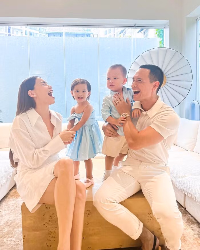 Ho Ngoc Ha buc xuc tin don 