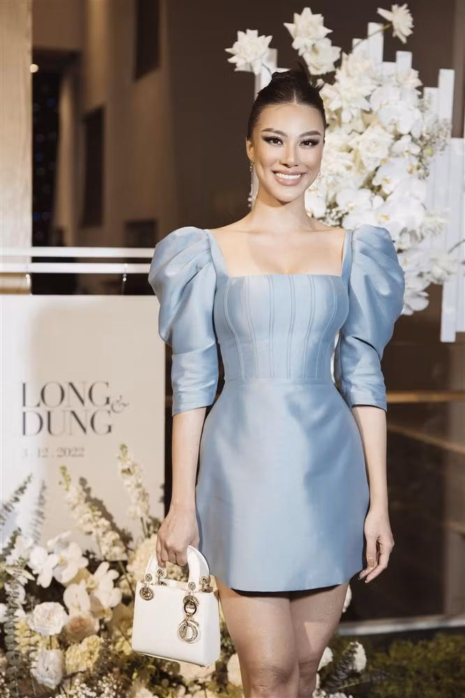 Nhiều sao Việt tham dự đám cưới của Á hậu 2 Hoa hậu Việt Nam 2016. Trong ảnh là Á hậu Kim Duyên.