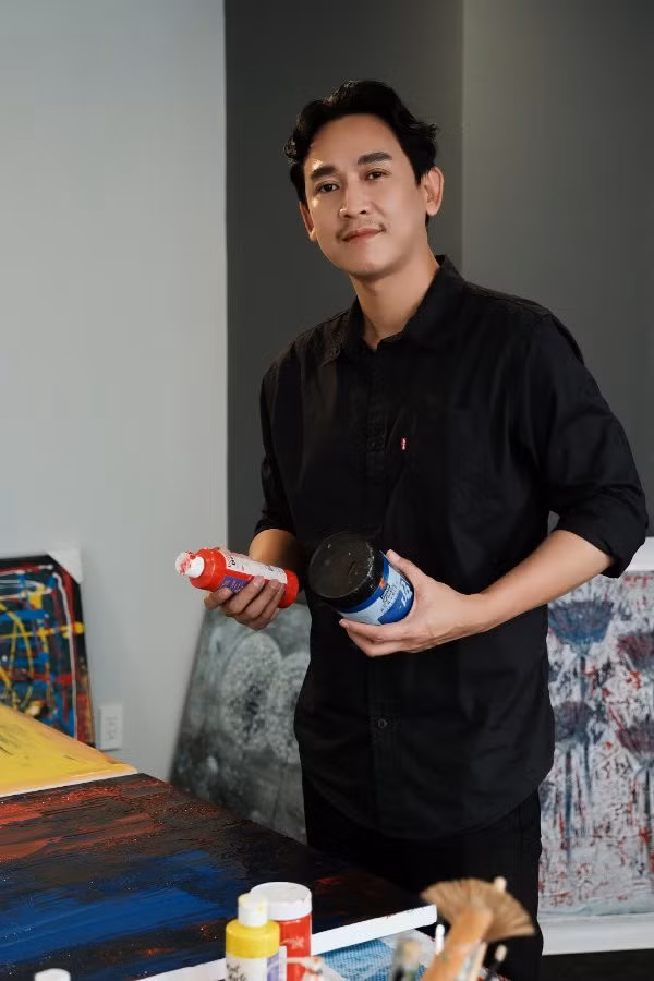 Thụy Vân thân thiết Xuân Bắc, vợ trẻ Công Lý sành điệu - Hình 12 Thuy Van than thiet Xuan Bac, vo tre Cong Ly sanh dieu-Hinh-12