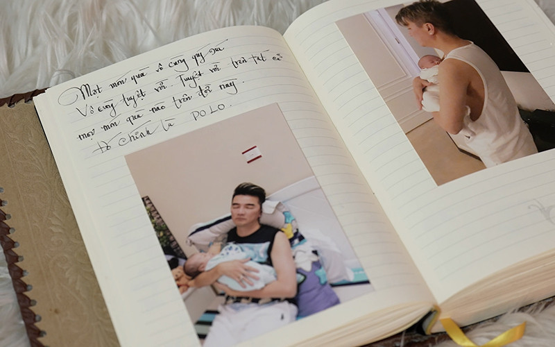 Dam Vinh Hung bat khoc nho khoanh khac con trai ruot chao doi-Hinh-4