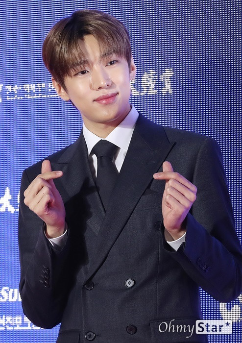 Hai diễn viên trẻ Ong Seung Woo (ảnh trái) và Park Jae Chan. Họ cùng nhận được giải Làn sóng mới. Ảnh: Oh My Star.