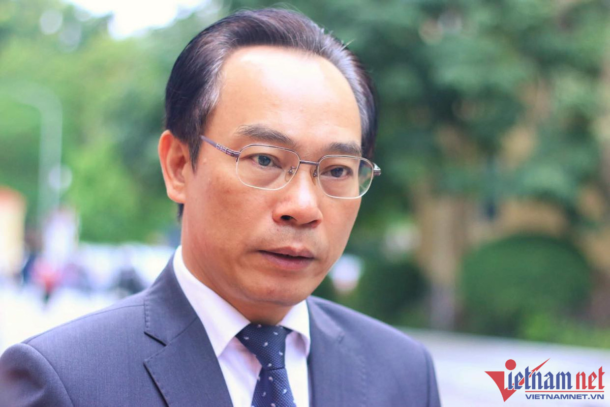 Truong Bach khoa Ha Noi chuyen thanh dai hoc, viec cap bang ra sao?